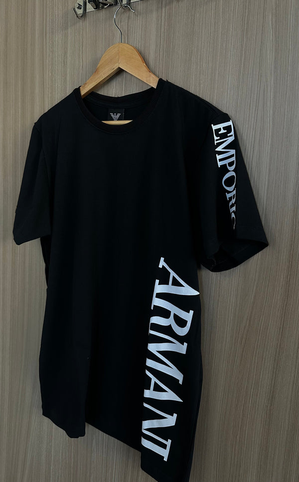 Camiseta Armani Preta