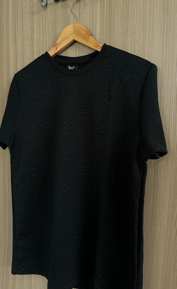 Camiseta LV Preta Texturizada