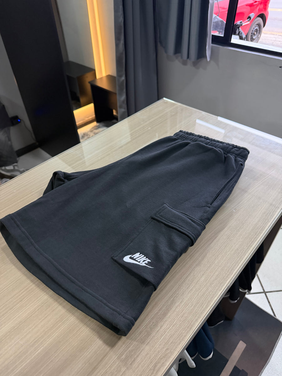 Bermuda Moletom Nike Cargo