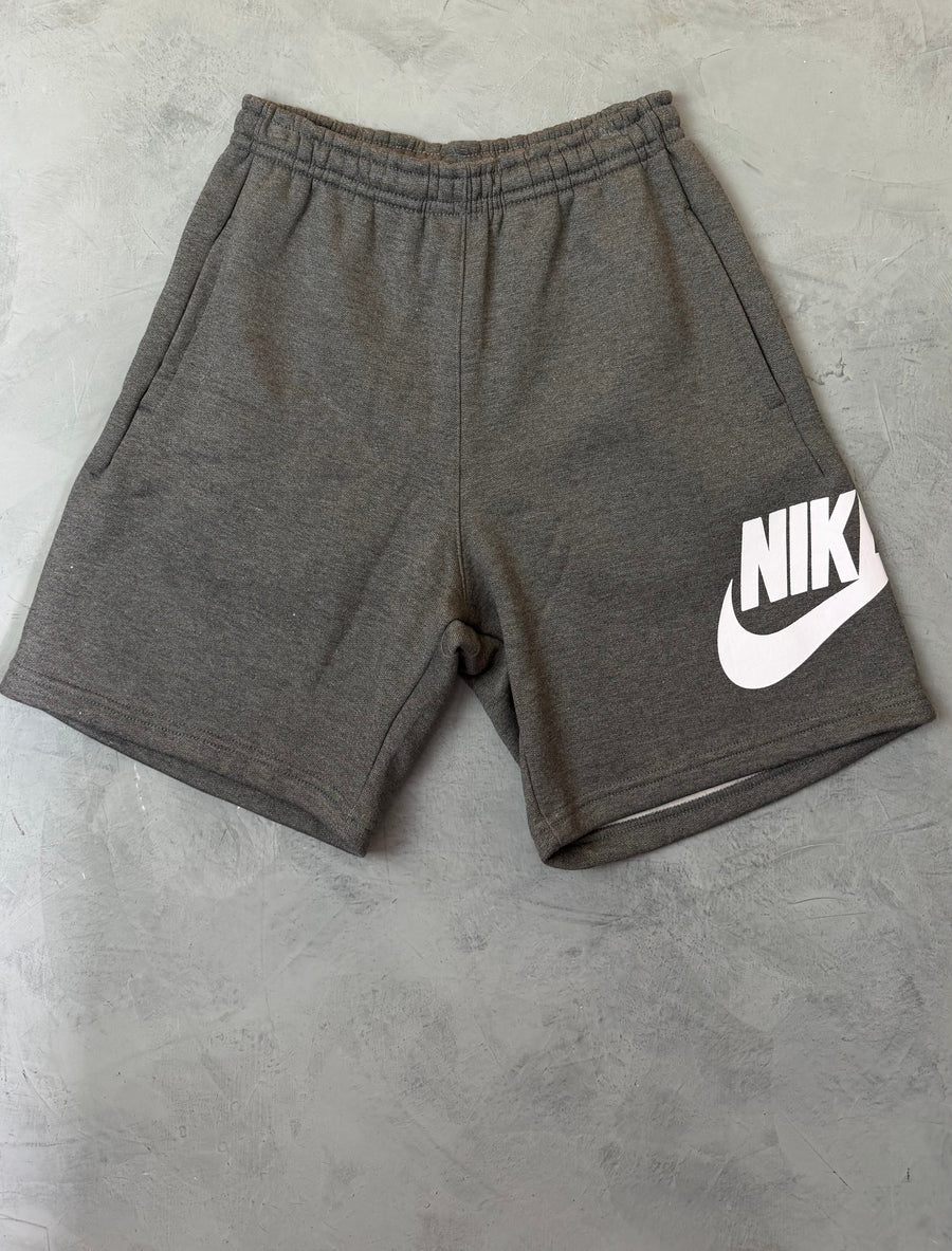 Bermuda Moletom Nike Cinza Chumbo