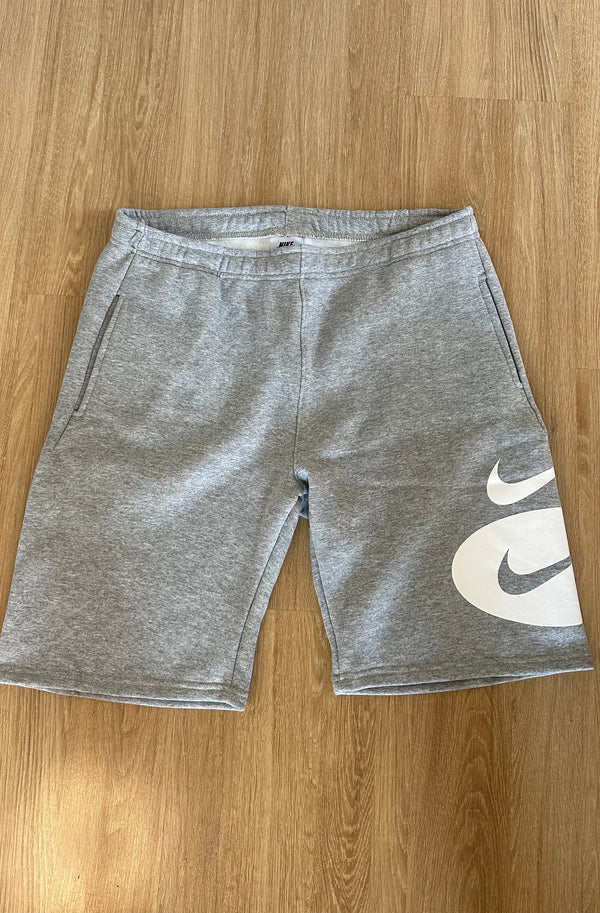 Bermuda Nike Moletom