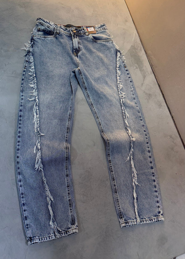 Calça Reta Desfiada