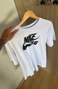 Camiseta Nike Branca