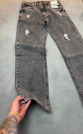 Calça Reta Cinza com Rasgo - Presence Jeans
