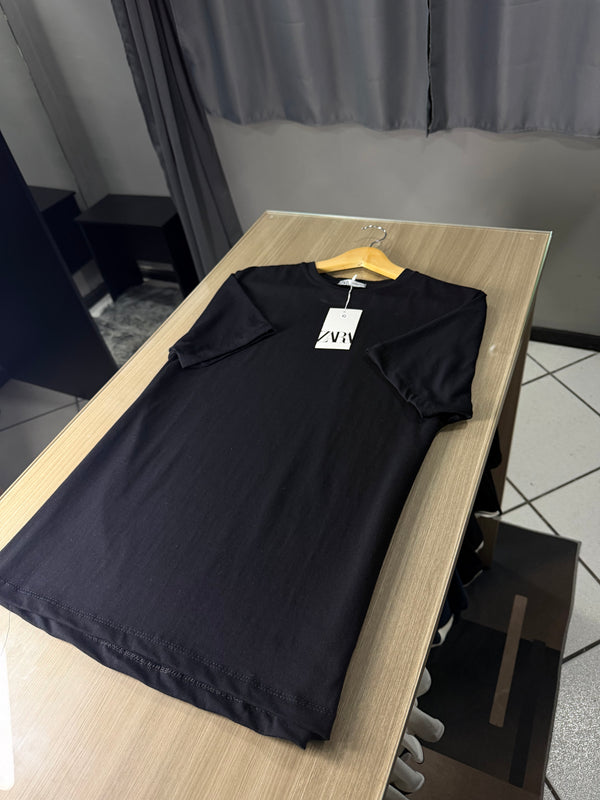 Camiseta Zara Slim Fit Preta