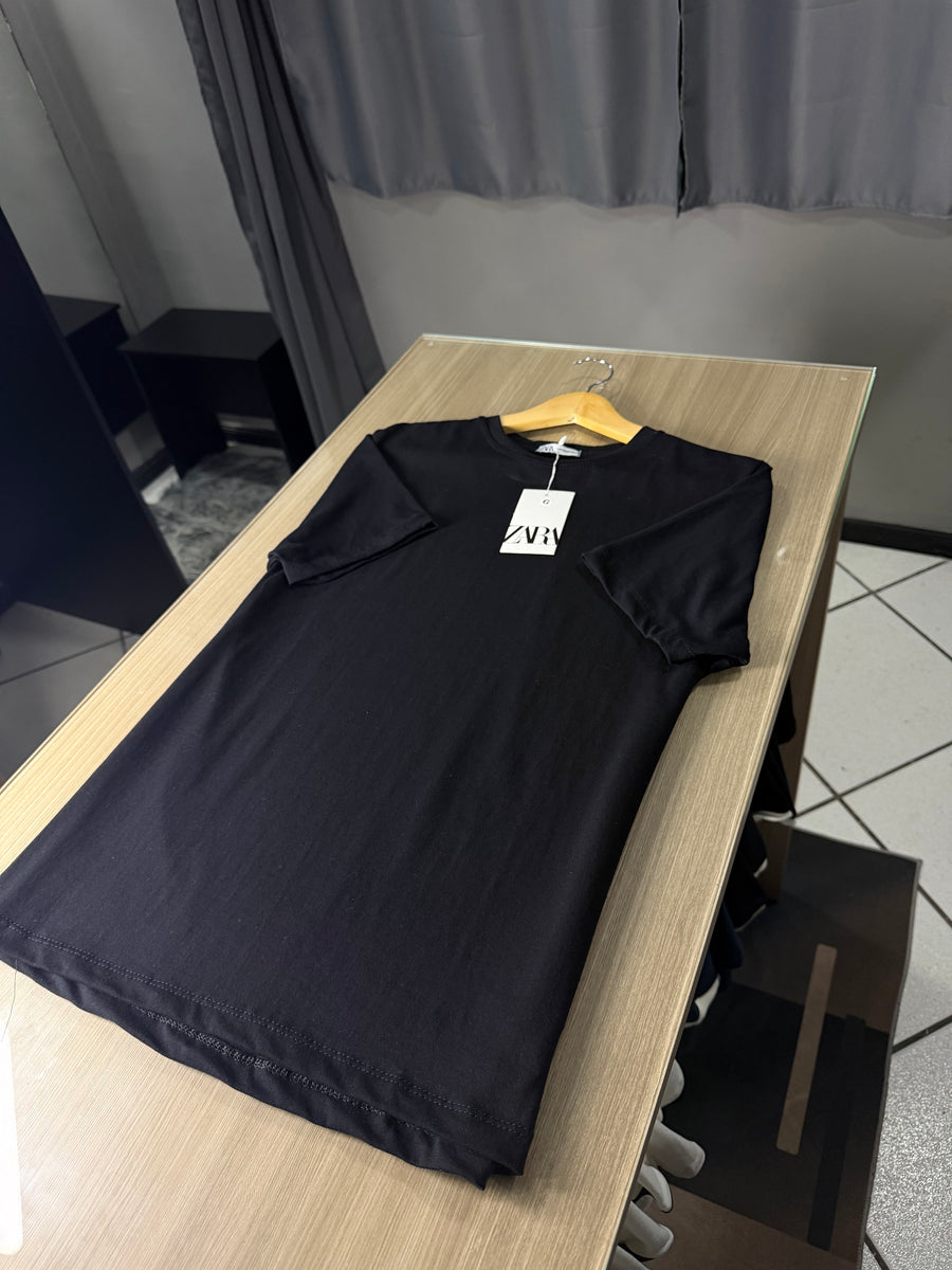 Camiseta Zara Slim Fit Preta