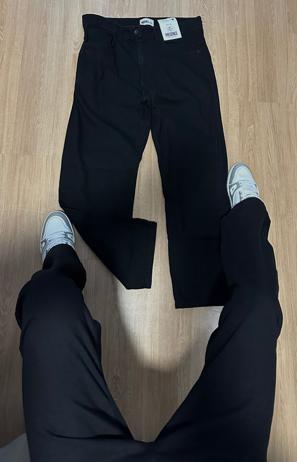 Calça Reta Preta
